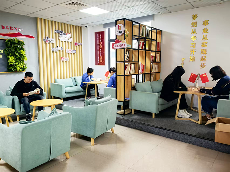 滨海经济开发区：“红色书香”浸润园区 职工阅读蔚然成风 