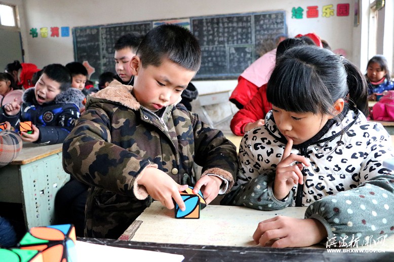 老約翰公益繪本館實(shí)施“愛心樹，小種子”公益項(xiàng)目